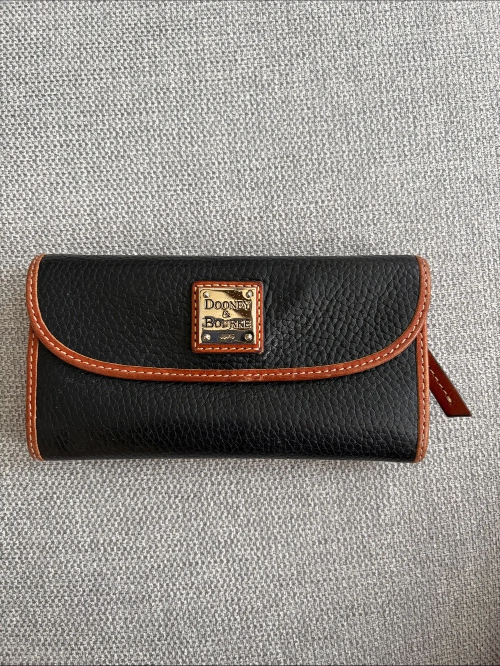 Dooney & Burke Black Pebble Leather Continental Clutch Wallet